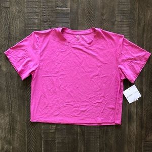 Beyond Yoga Featherweight Sleep in Boxy Sleep Tee